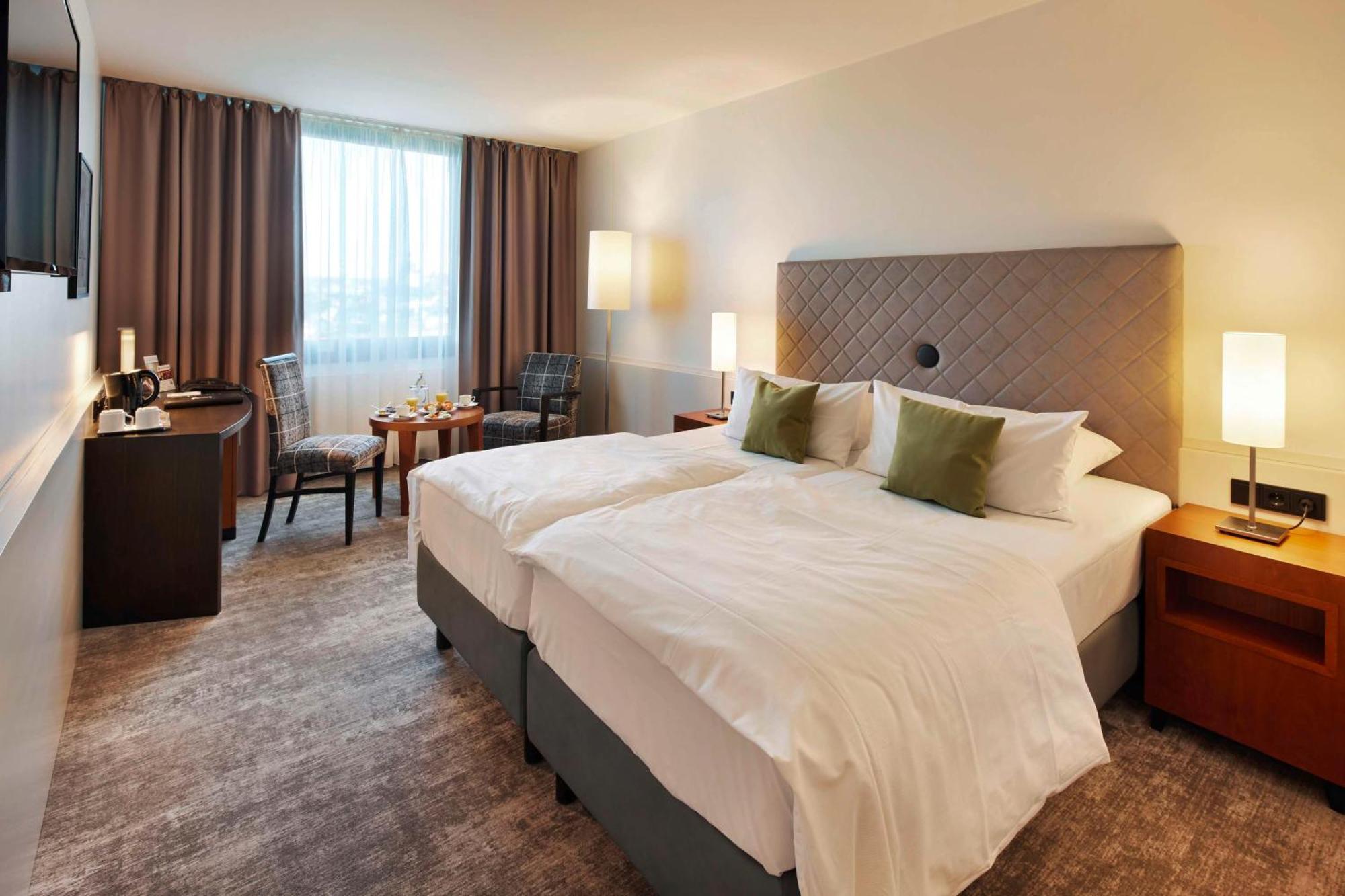 Best Western Plus Arosa Hotel Падерборн Екстериор снимка