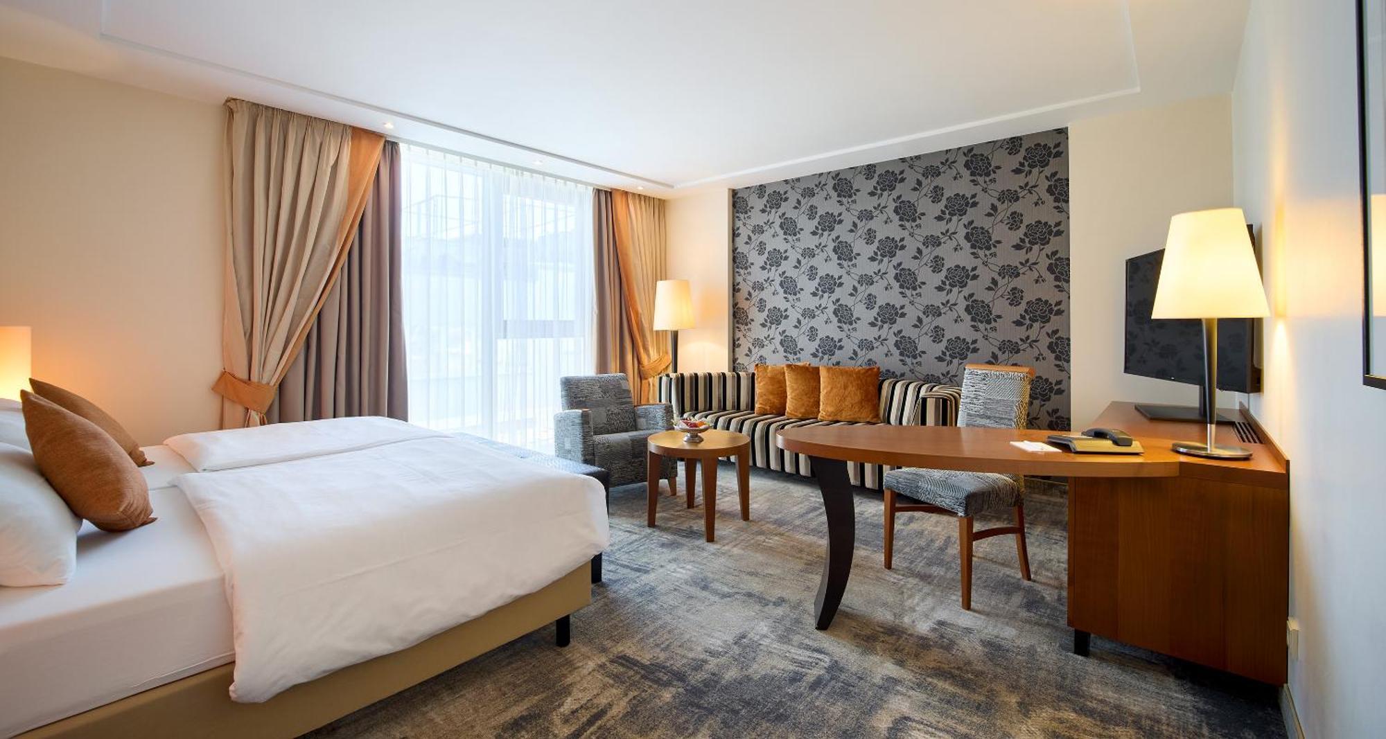 Best Western Plus Arosa Hotel Падерборн Екстериор снимка