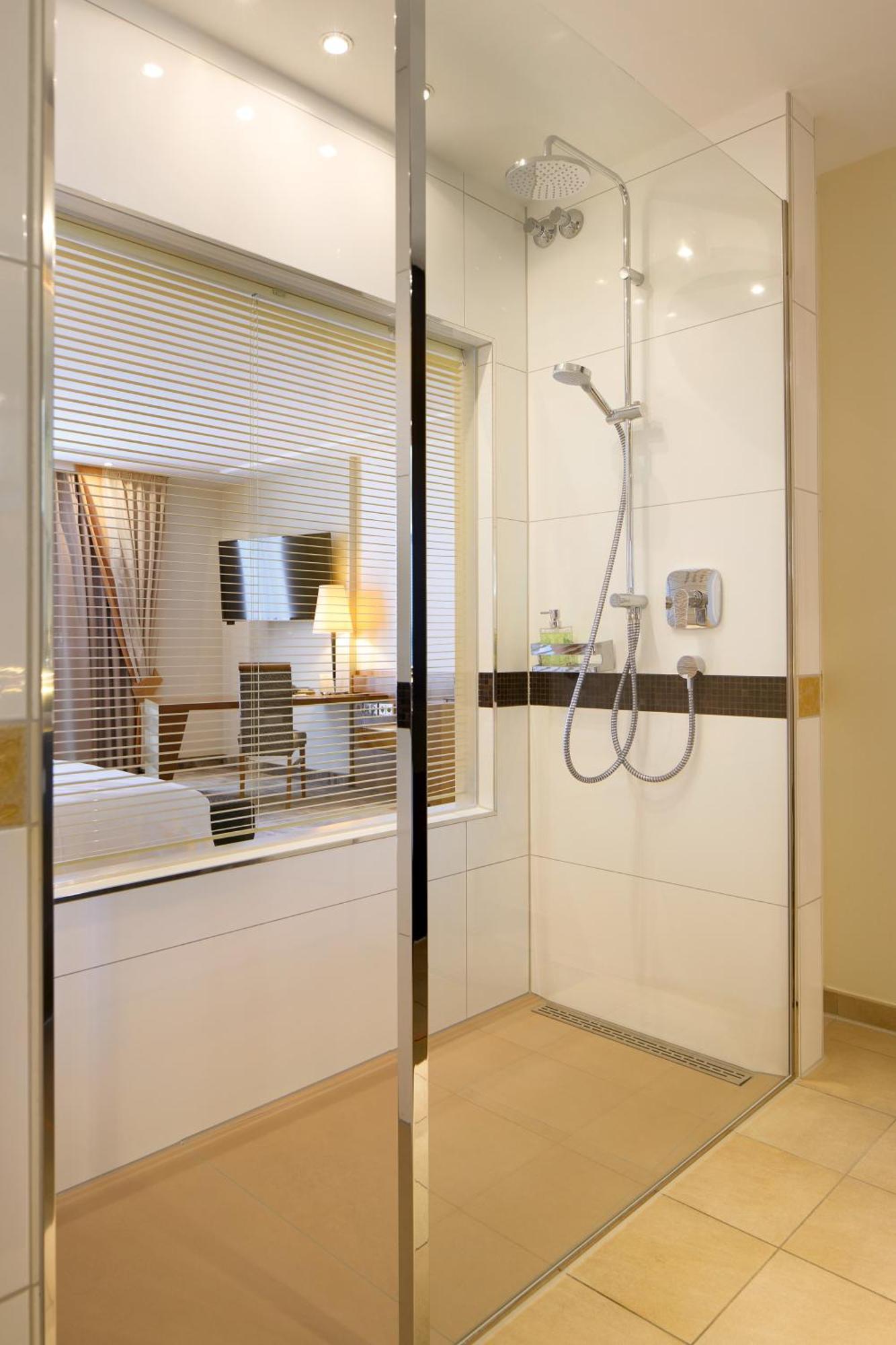 Best Western Plus Arosa Hotel Падерборн Екстериор снимка