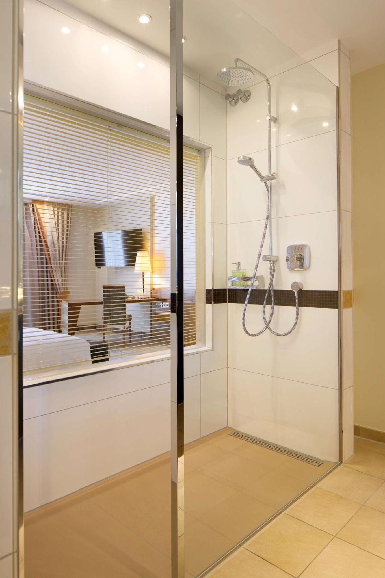 Best Western Plus Arosa Hotel Падерборн Екстериор снимка